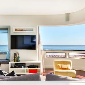 Backup Powered Sea View On The Promenade , Cape Town South Africa